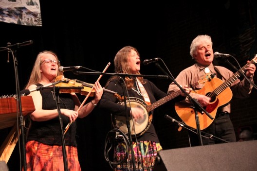 Cathy Barton & Dave Para with Lauralyn Bodle